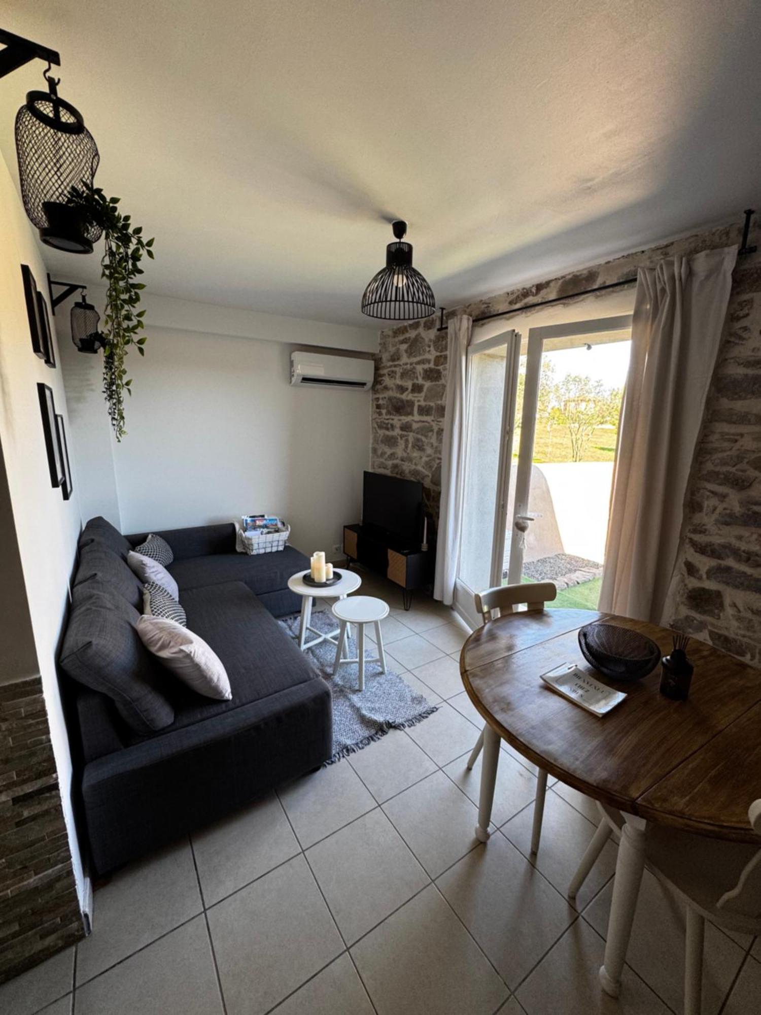 Ferienwohnung La Bastide Saint Pierre T2 - Jardin Roquebrune-sur Argens Exterior foto